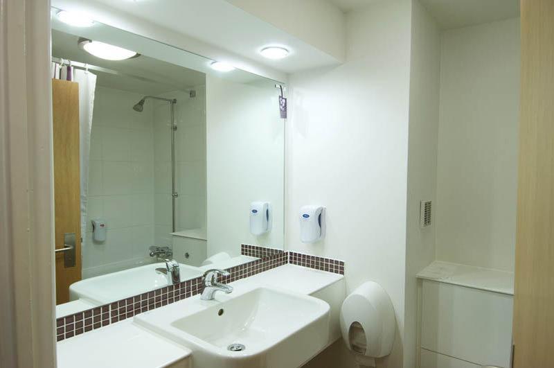 Premier Inn London King'S Cross Экстерьер фото
